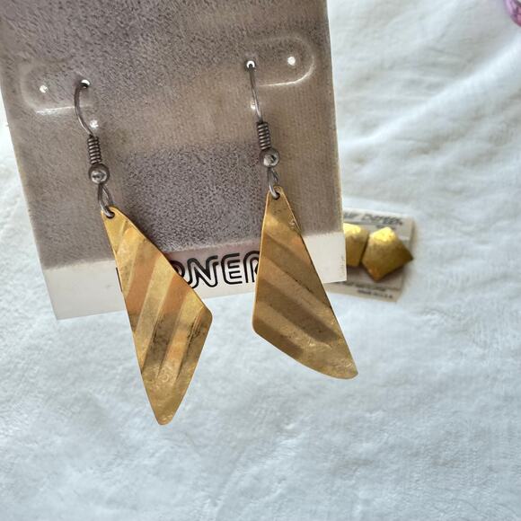 Bundle of 3 Pairs 80s Fashion Pierced Earrings Lerner, Edgar Berebi and Mervyns - Picture 7 of 12